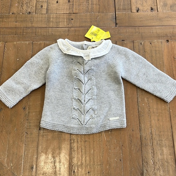 Pili Carrera Spanish gray knit sweater - Picture 1 of 5